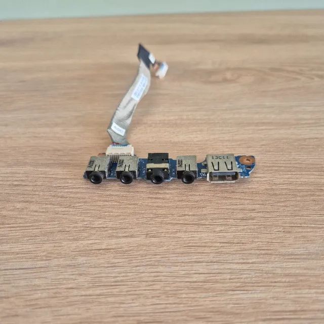 Placa Usb Auxiliar Avell G1512 New | Usada | Funcionando
