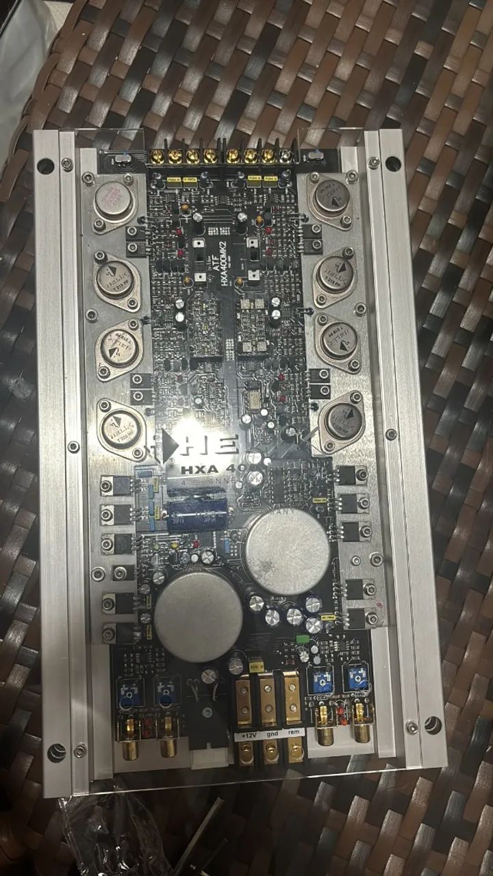 Amplificador Helix HXA 400 MK2 - Equipamentos e Acessórios de Som