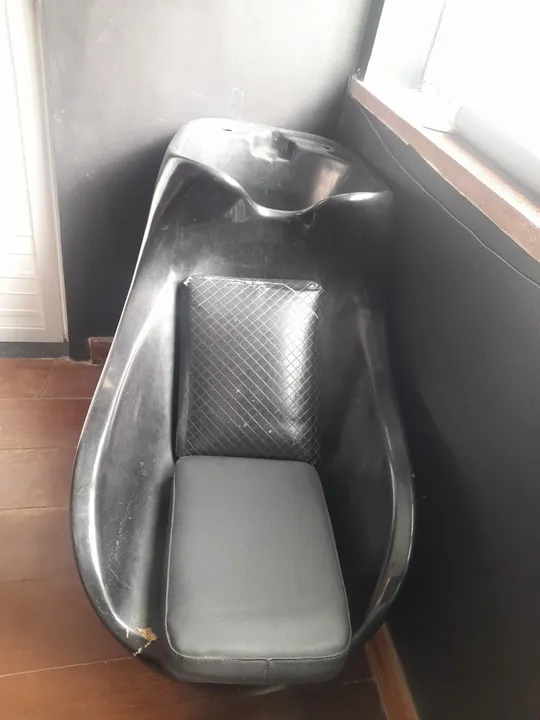 Lavatório de barbearia e salão 190,00