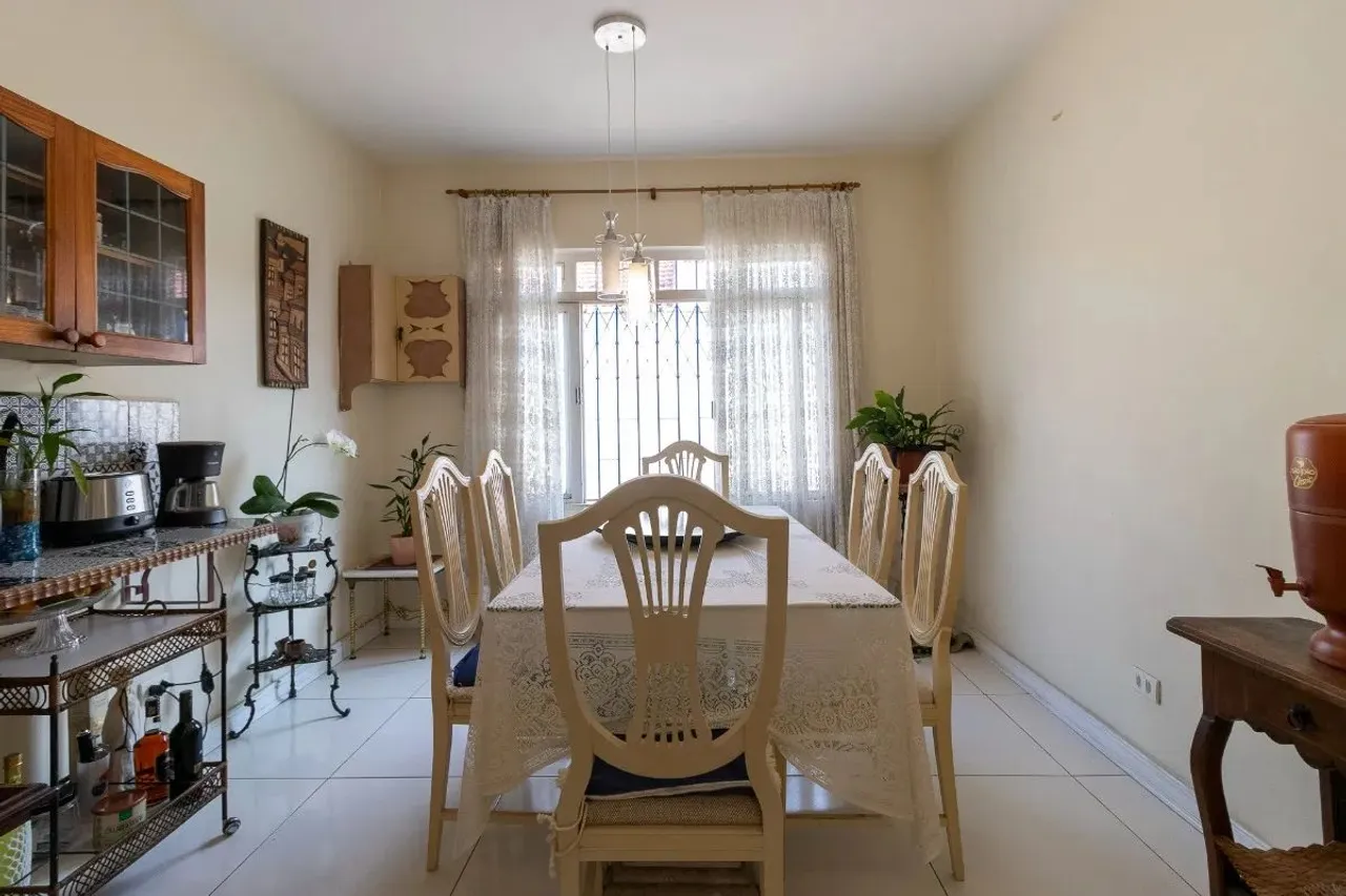 Sobrado para venda em Planalto Paulista com 4 quartos, sendo 1 suíte, 205m²