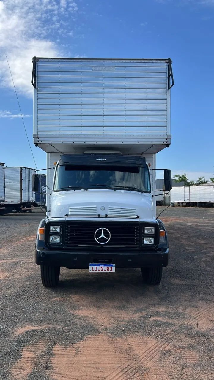 M Benz 1114 - Ano 1989/1989 - Branco - Foto 3