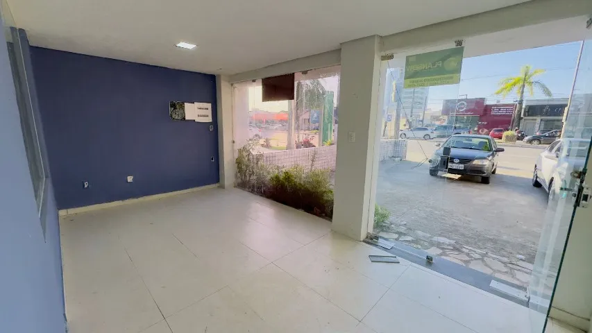 Torre - Alugo espaço comercial! Com 389m2 construído, 30 vagas para carro.
