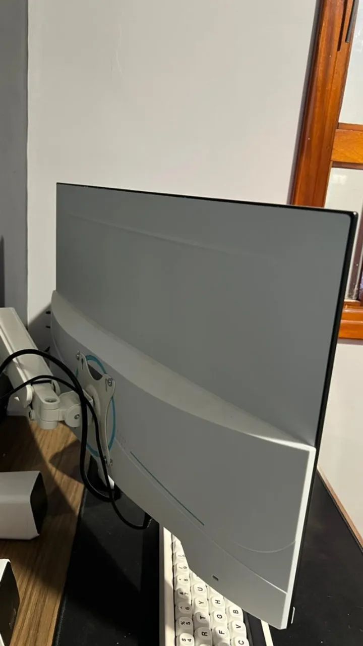 Monitor Led Curvo 27 Polegadas 100hz 3ms Full HD Branco Caixa nota e Garantia64312624265603120