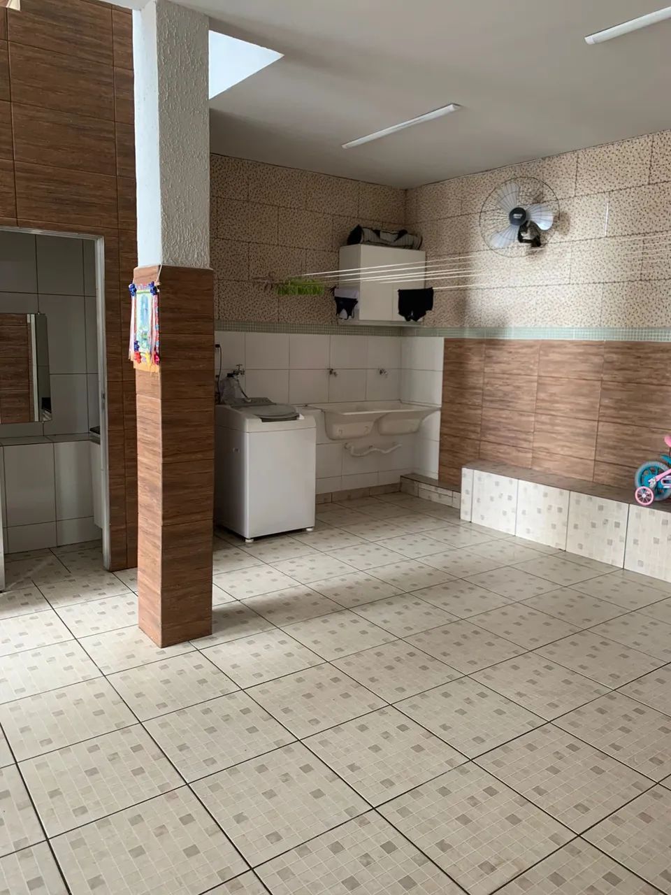 Casa para venda possui 158 metros quadrados com 3 quartos em Santa Mônica - Belo Horizonte - Foto 5