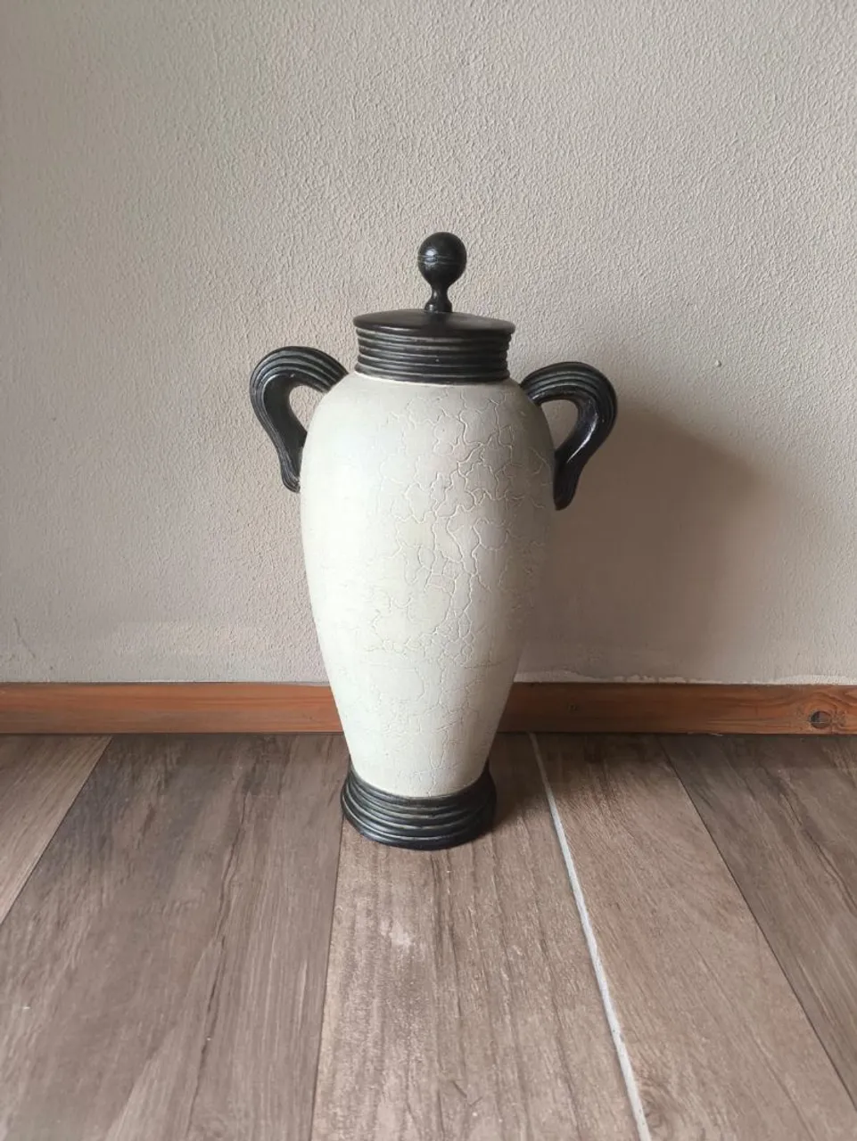 Vaso Decorativo em Cerâmica