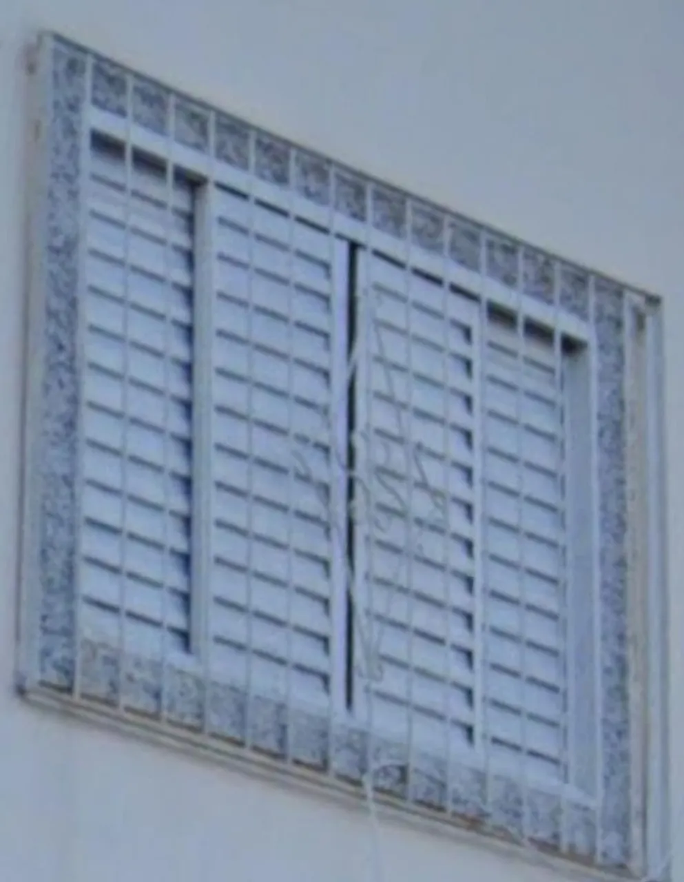 Janelas de Aço Venezianas - Usadas