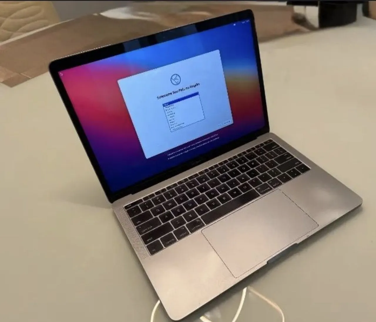 macbook pro 2016 16gb