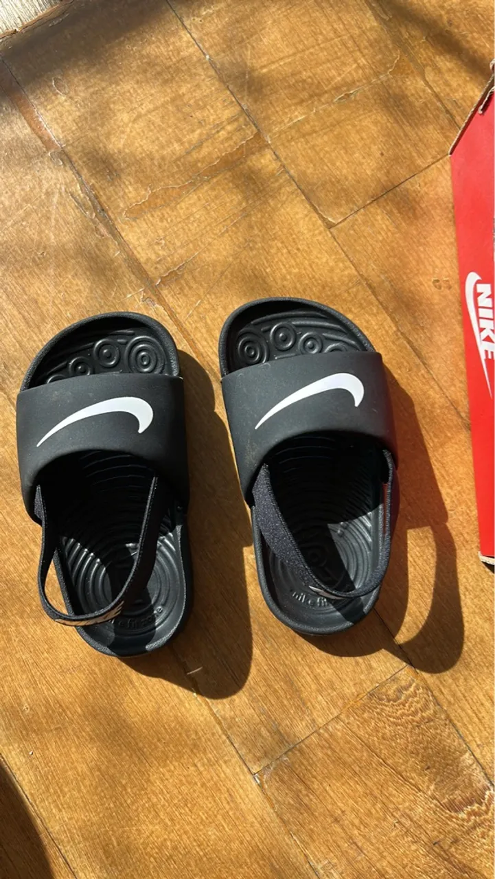 Chinelo Infantil Nike - Conforto e Estilo!