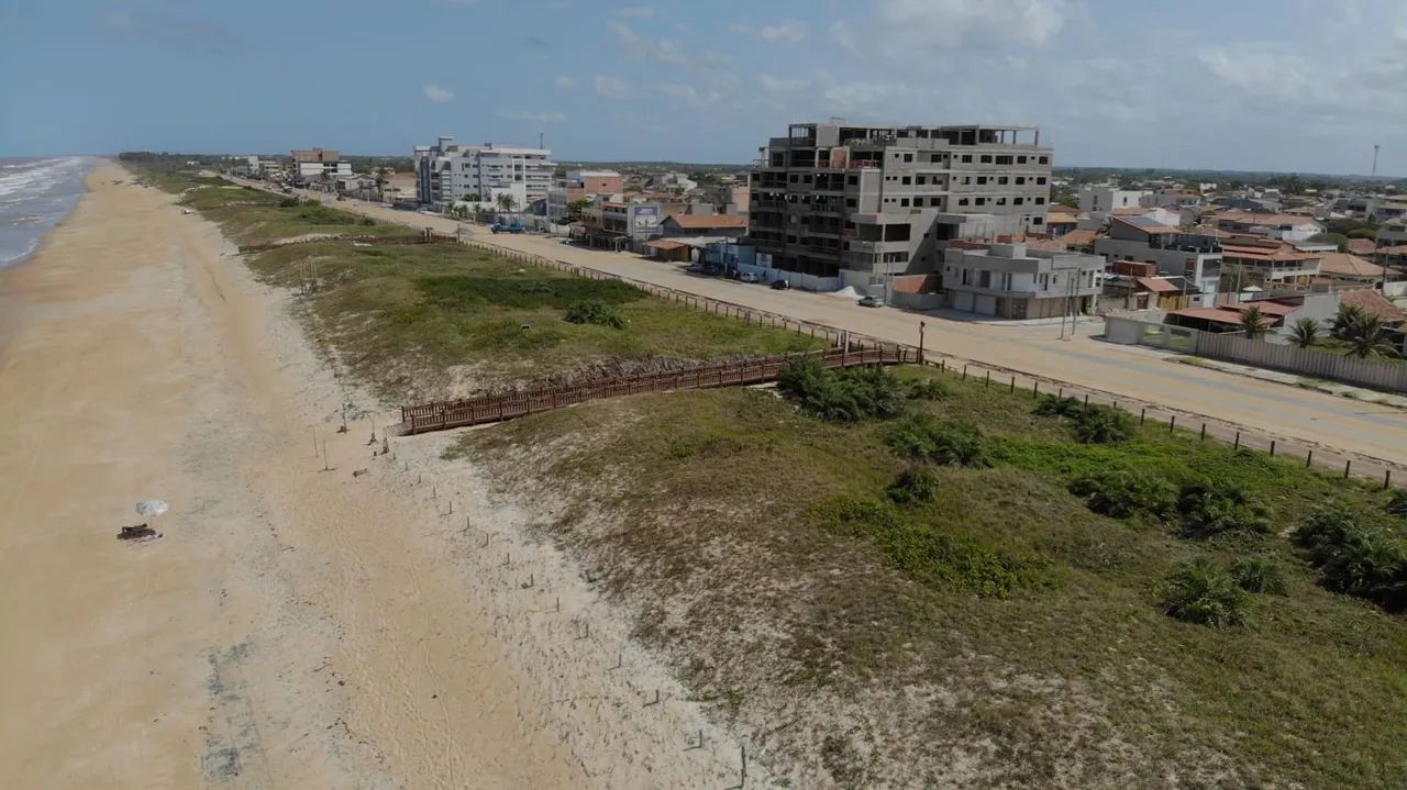 Casa toda mobiliada debaixo do chalé na primeira quadra da praia de Guriri ES - Foto 6