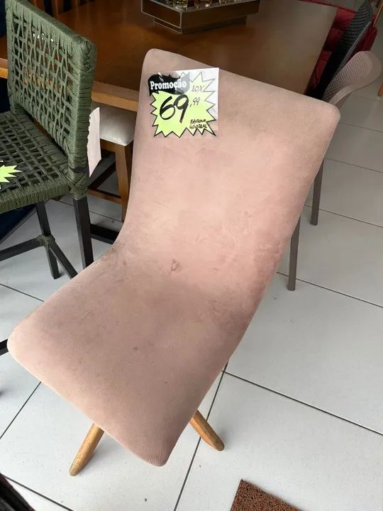 Poltrona Giratória veludo - Foto 2