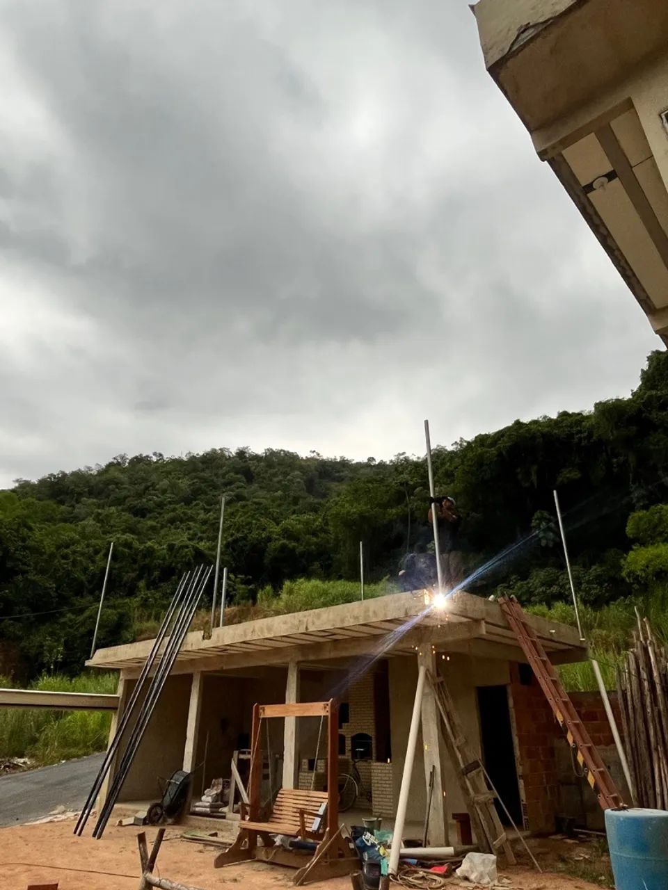 Oferecemos telhados de ferro galvanizado de todos os modelos!!!! - Foto 4