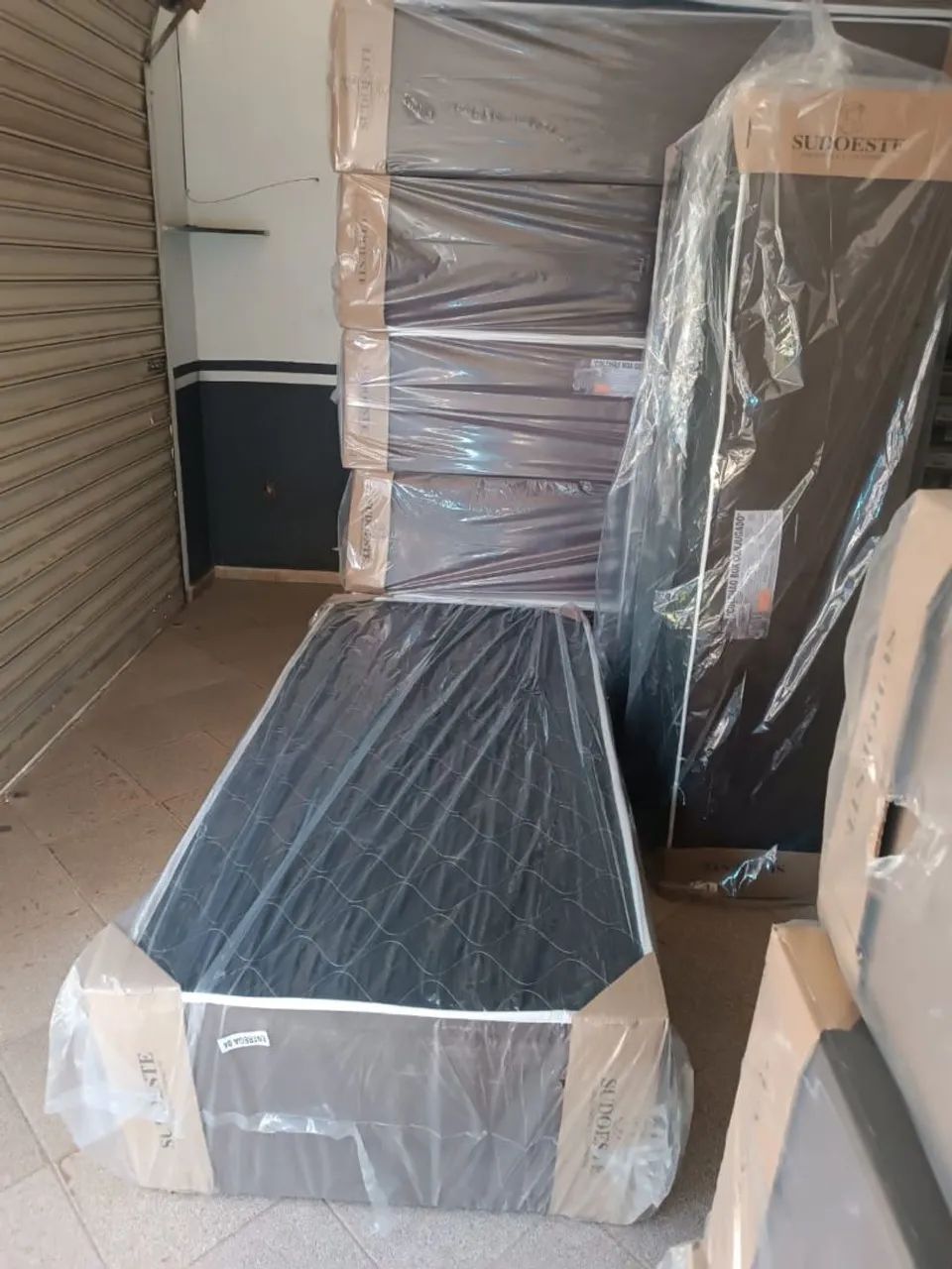 Promoção # Camas Novas com espuma de 8cm conjugadas 6 pesinhos de PVC inclusos. - Foto 4