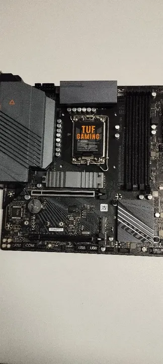 Placa Mãe Gigabyte B660M AORUS PRO DDR4 LGA 1700