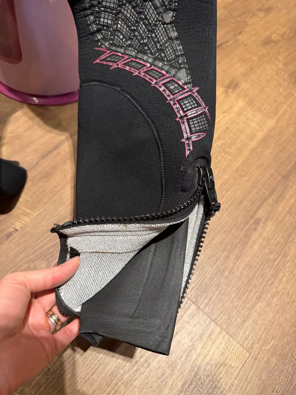 Roupa de mergulho feminina 7mm marca Camaro Alpha Plus Rosa  - Foto 3