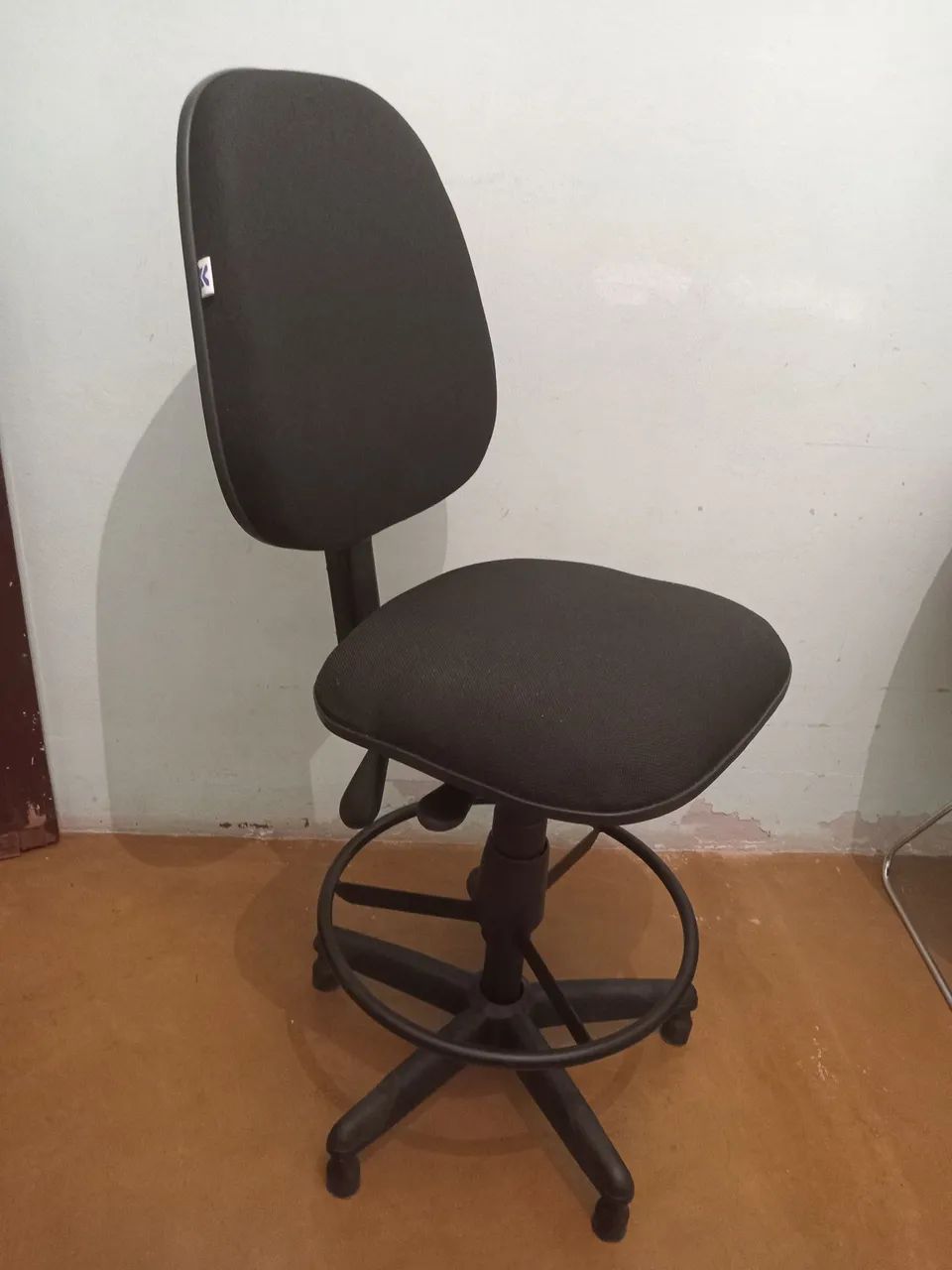Cadeira de Escritório alta reclinavel  - Foto 3