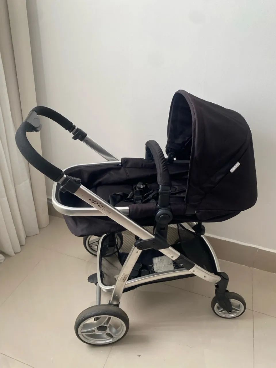 Carrinho de bebê epic lite infanti 3 em 1  - Foto 3