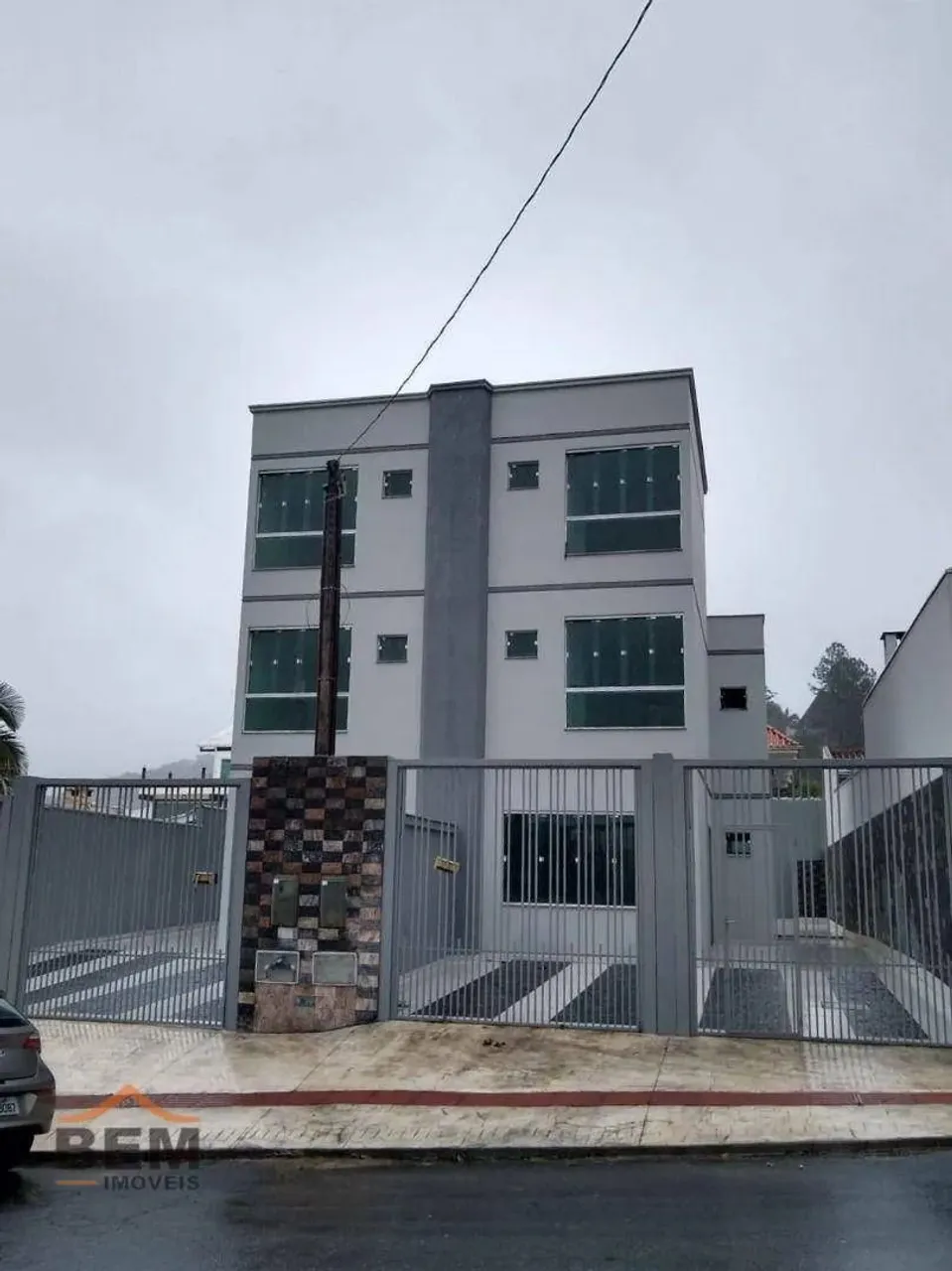 Sobrado com 3 dormitórios à venda, 130 m² por R$ 1.550.000,00 - Ariribá - Balneário Cambor