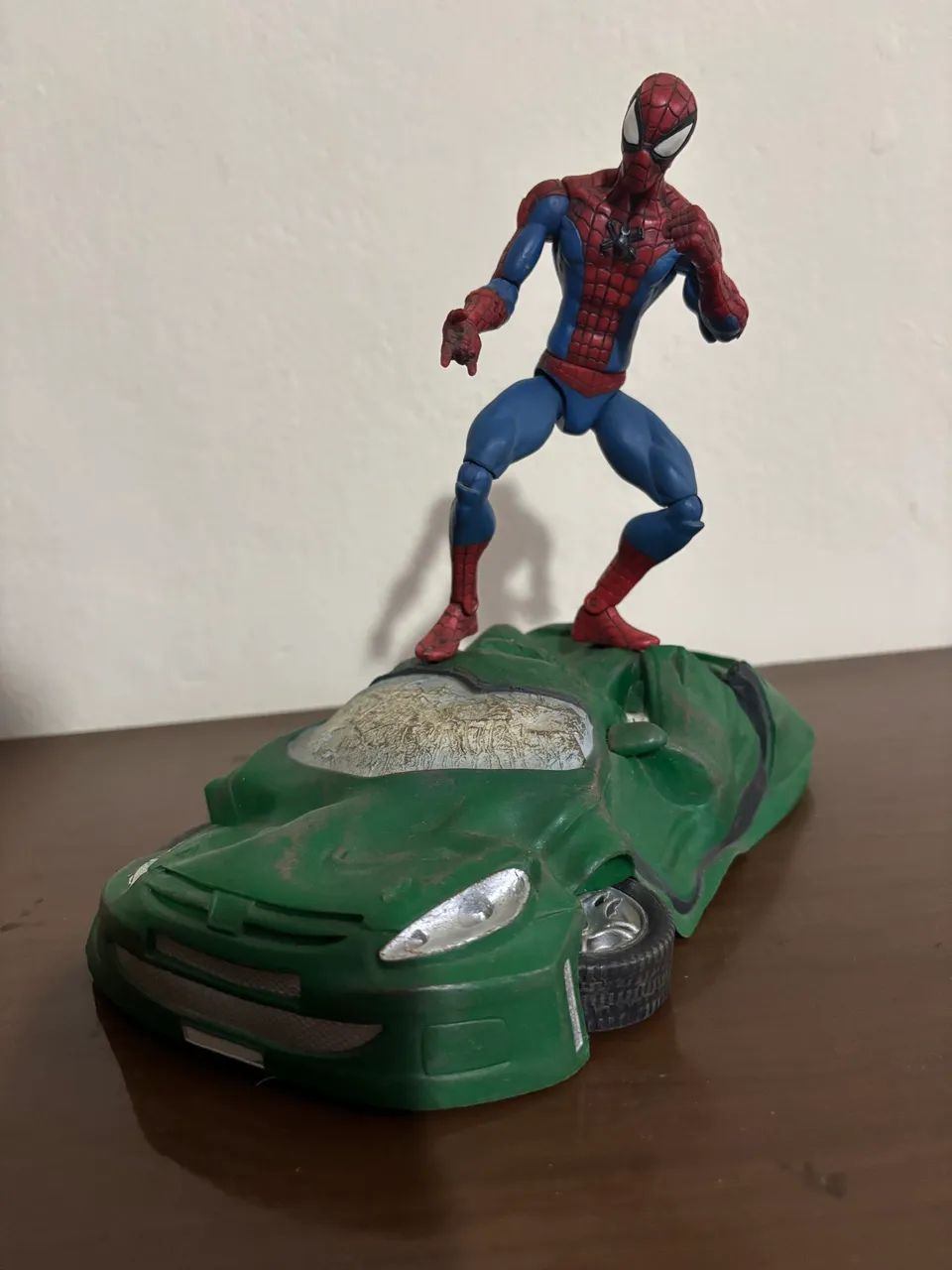 Figura de Ação Homem-Aranha - Marvel Select (Diamond Select Toys)