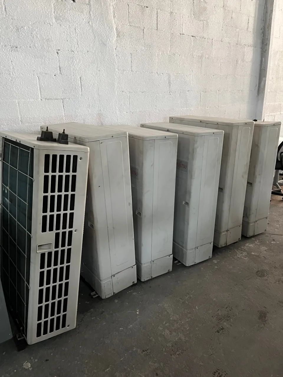 Ar condicionado Fujitsu Inverter Cassete 42000 btus Quente e Frio - Foto 2