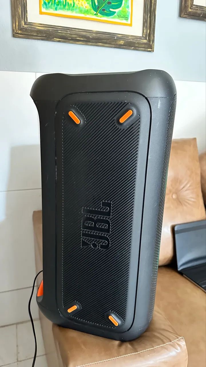 Caixa de Som JBL PartyBox 100 Bluetooth Portátil + Amplificada