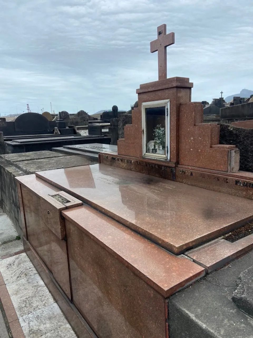 PERPETUAL GRAVE - São Francisco Xavier
