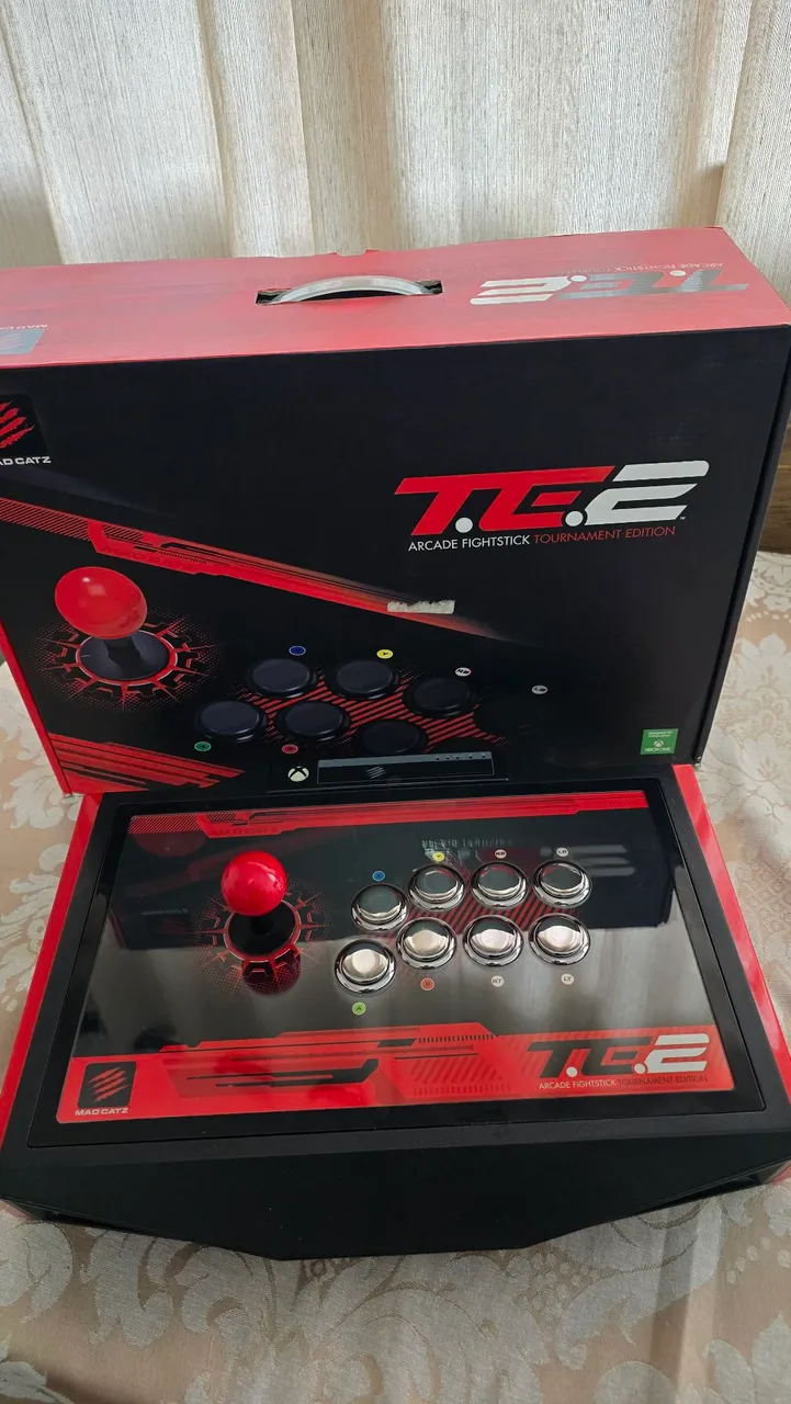 Madcatz Arcade Stick T.E.2 para Xbox