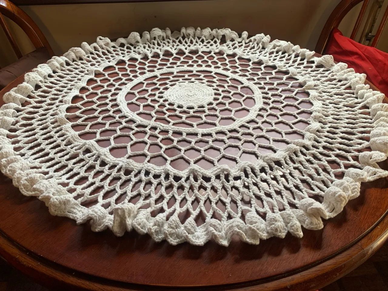 Centro de mesa em crochê artesanal - Foto 4