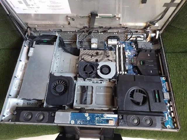 HP Z1 Workstation Com defeito Aceito Trocas  - Foto 5