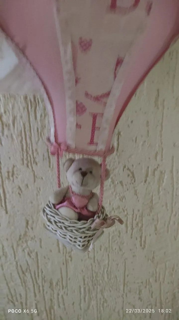 Luminária de Balão com Urso de Pelúcia