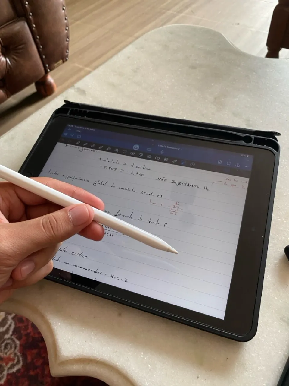 iPad 9 (64GB) + Apple Pencil + Kits Completos! Oportunidade Única!