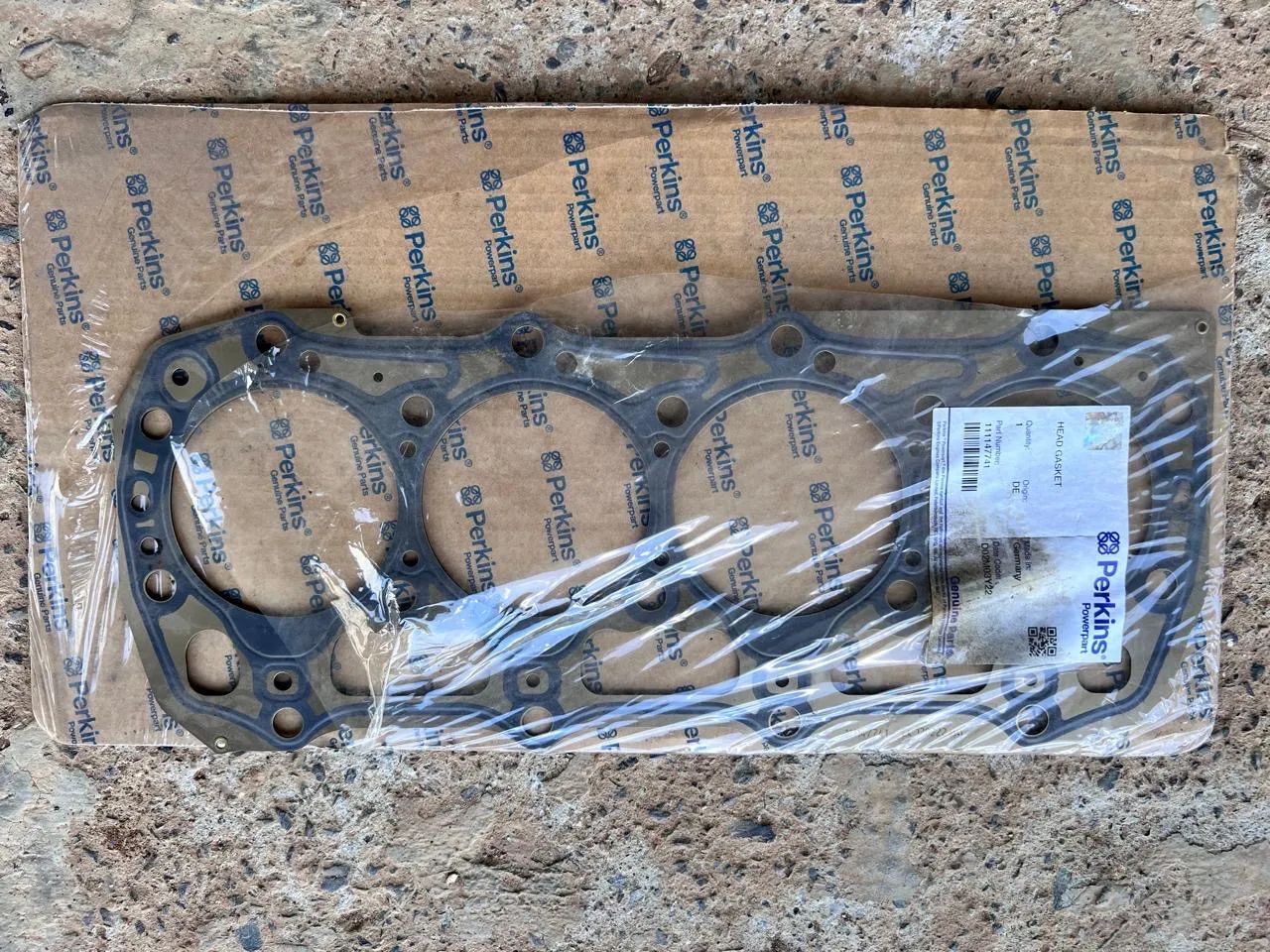 Minicarregadeira New Holland L215 Ano 2011 - Foto 5