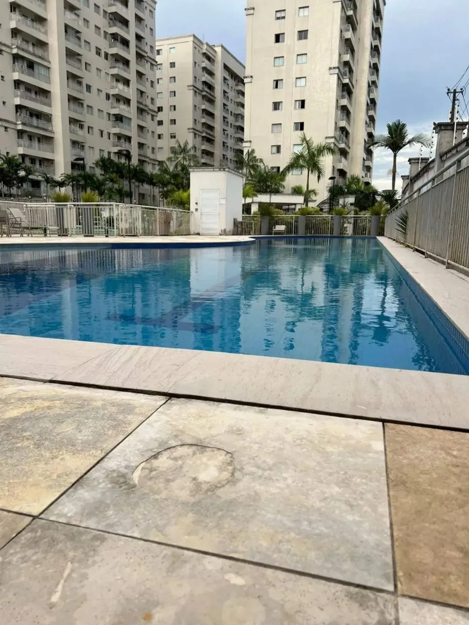 Alugo Apartamento 2/4 jardim valência