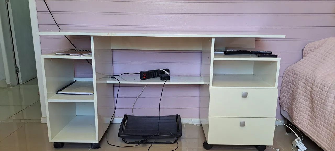 Escrivaninha  - Foto 3