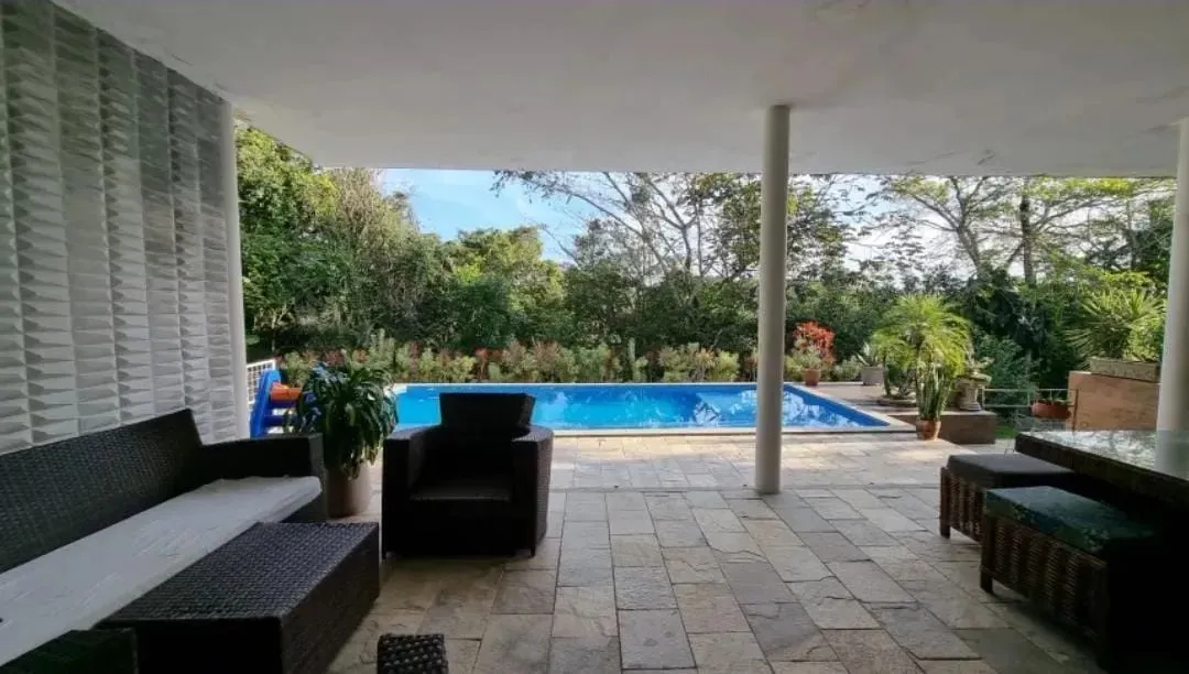 alugo excelente chácara em aldeia km 10