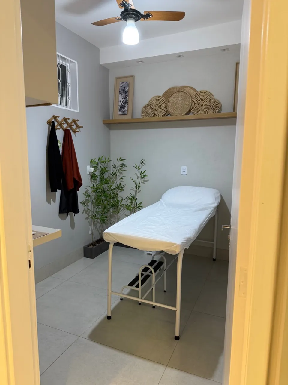 Aluguel de Sala Comercial para estética facial e corporal, massagem e afins.
