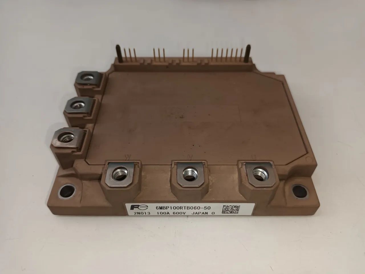 Módulo Transistor Hitachi (6MBP100RTB060-50)