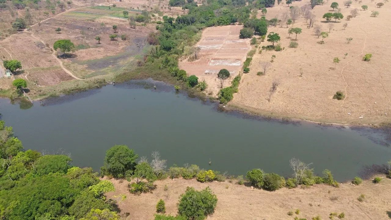 Lote à Venda no Condomínio Residencial Copacabana - Foto 2