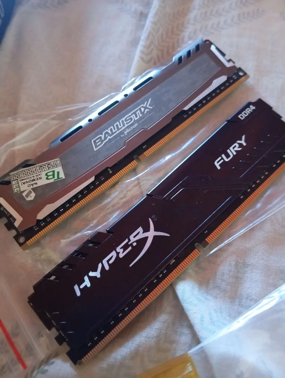 Memory Sticks, 8GB RAM Each64291871590914121