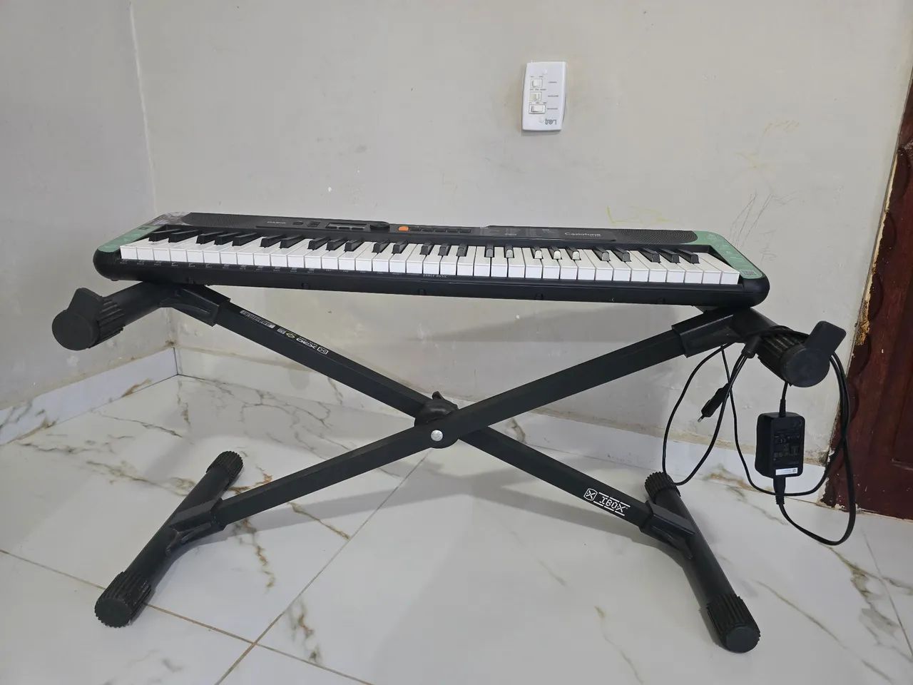 Teclado Casio cts 200