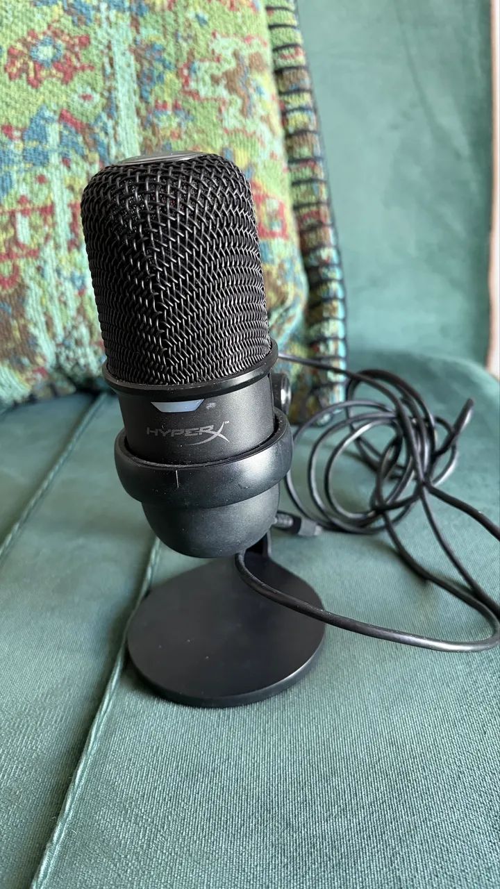 Microfone HyperX solocast