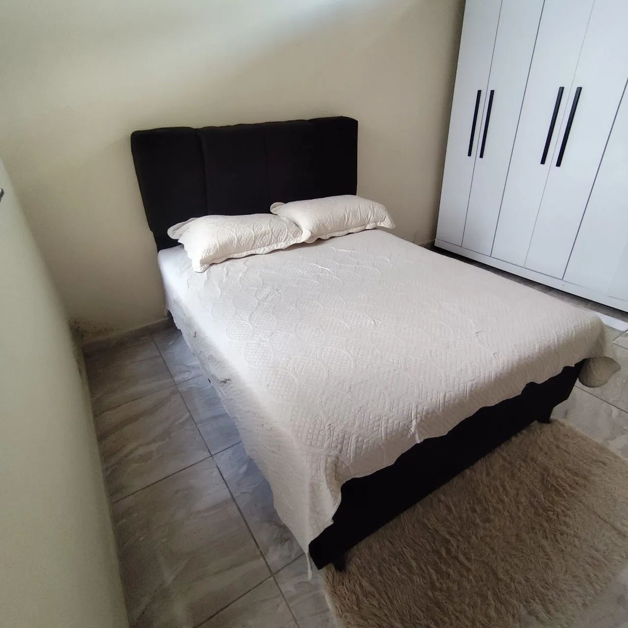 Oportunidade! Guarda roupa e Cama box  - Foto 5