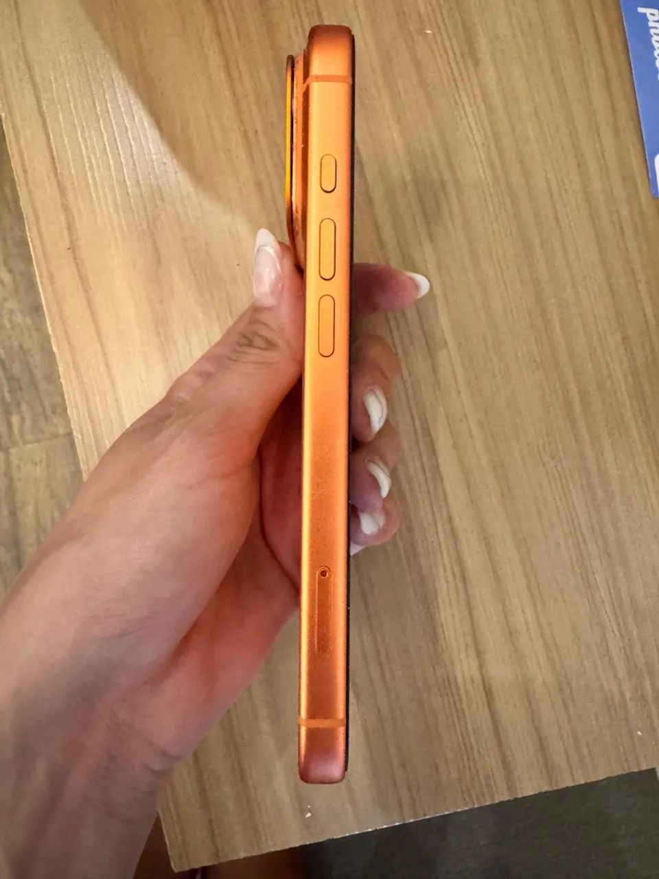 iPhone 17 pro laranja  - Foto 2
