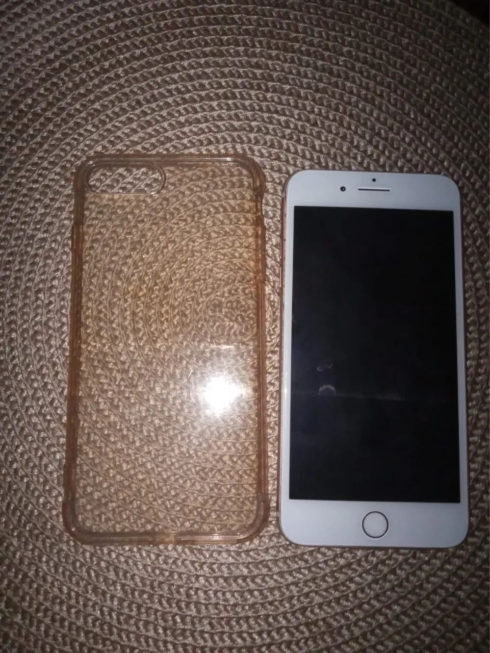 Troco iPhone 8 Plus. - Foto 3