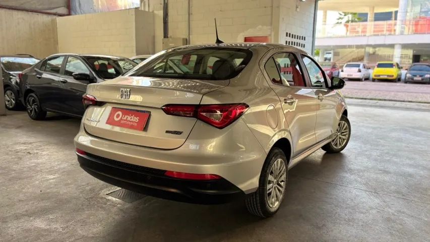 Fiat Cronos Drive 1.3 8V Flex Aut. 2025 - Foto 5