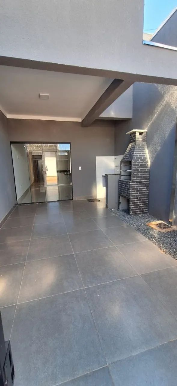 Casa Nova 3/4 bairro Vida Nova entrada de R$ 25 mil