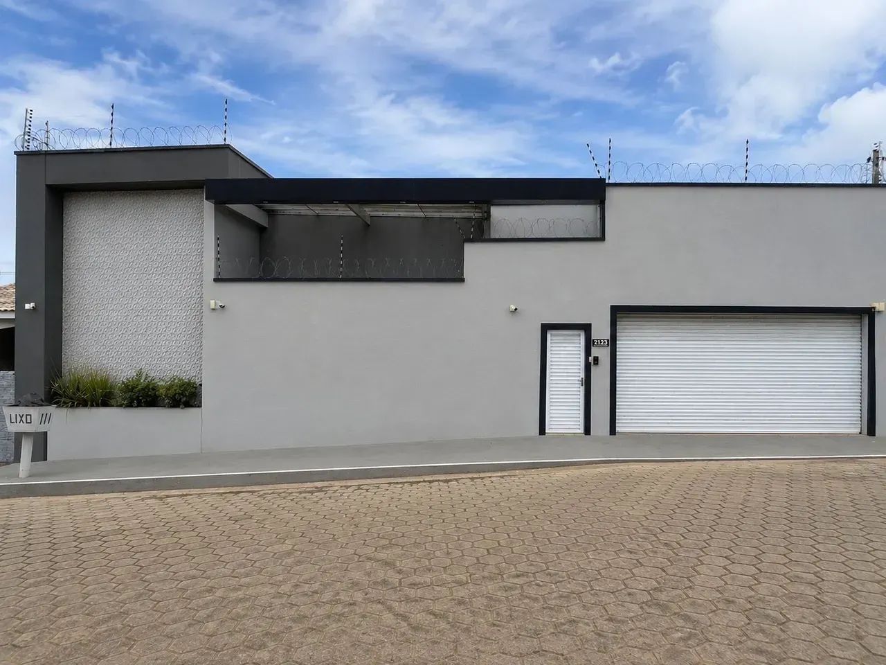 Casa Completa à Venda em Buritis