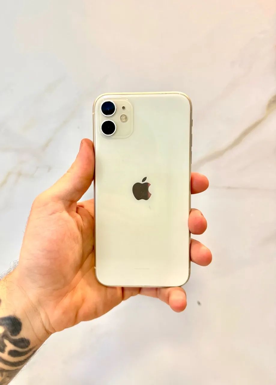 iPhone 11 64Gb (aceito trocas) 