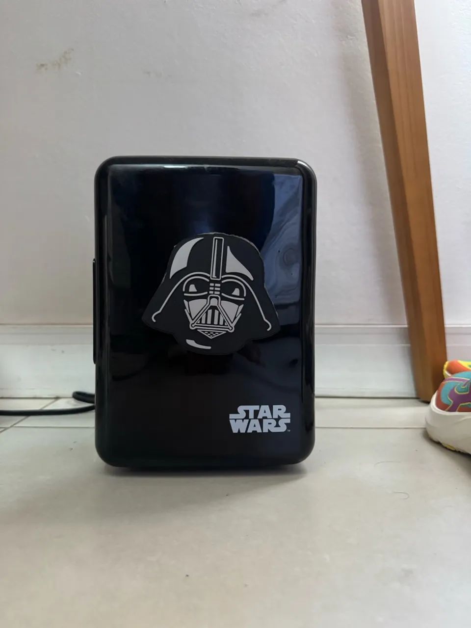 Mini geladeira star wars