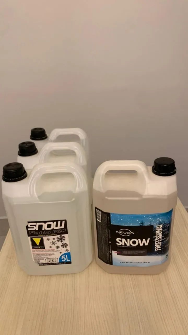 Maquina de Nevoa SNOW 900W 220V + Kit - Foto 6