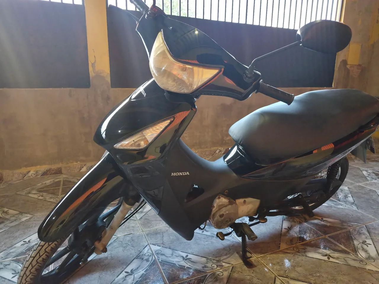 Honda Biz 125 - Foto 2